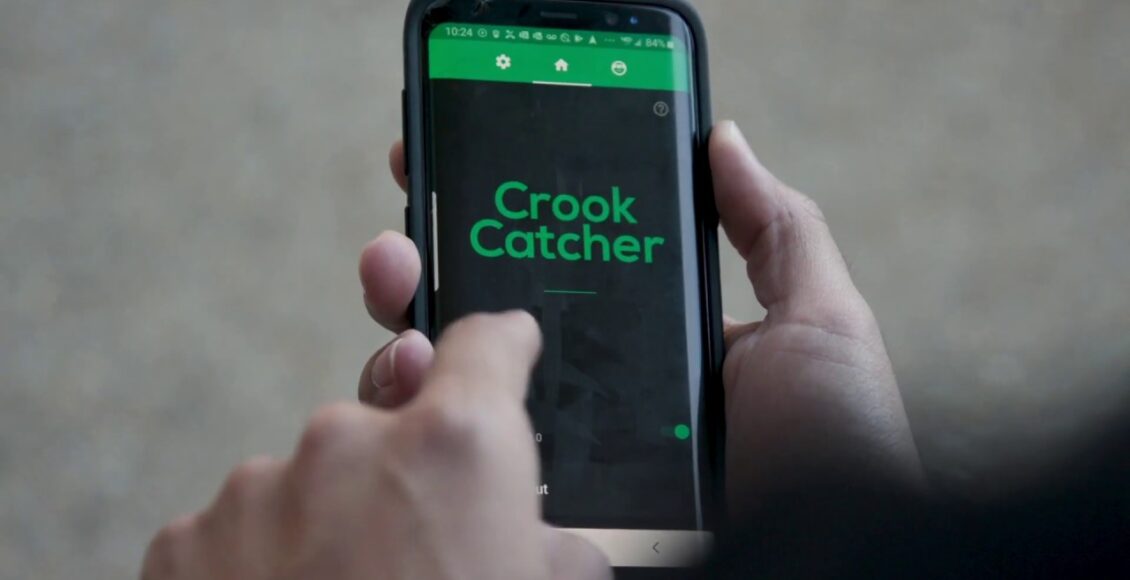 تطبيق CrookCatcher يلتقط صورة لأي شخص يحاول إلغاء قفل هاتفك